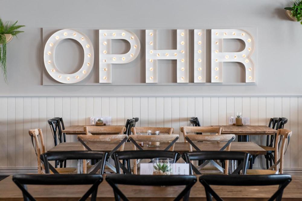 The Ophir Hotel Orange Exterior foto