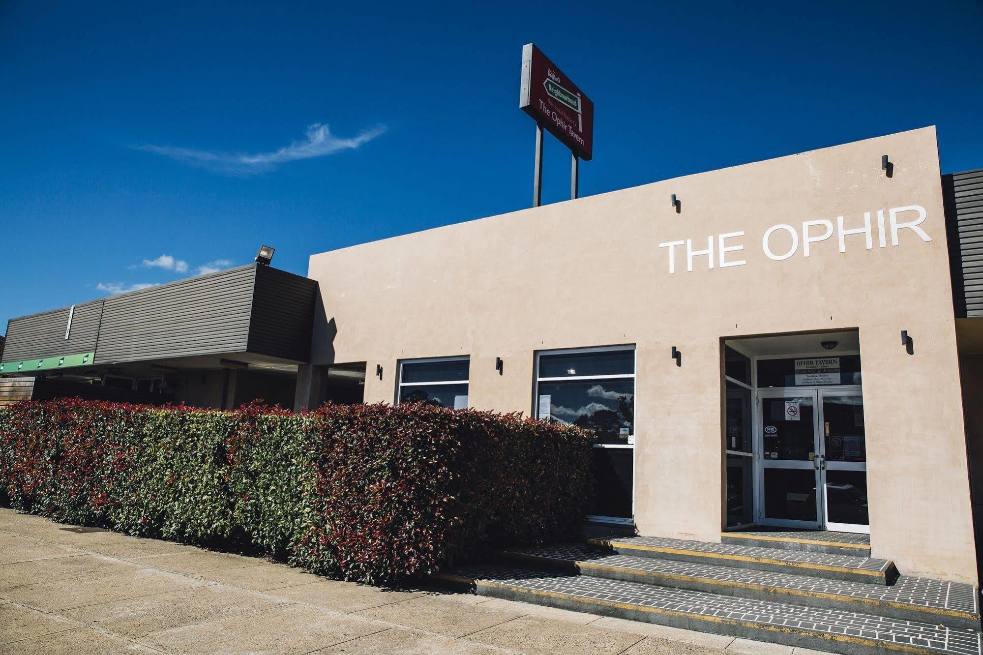The Ophir Hotel Orange Exterior foto